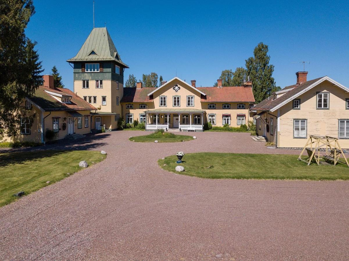 Ulfshyttans Herrgard, Naera Romme Alpin Borlange Bagian luar foto