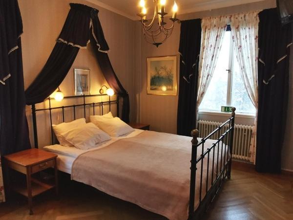Ulfshyttans Herrgard, Naera Romme Alpin Borlange Bagian luar foto